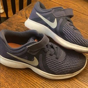 Nike girls 1.5